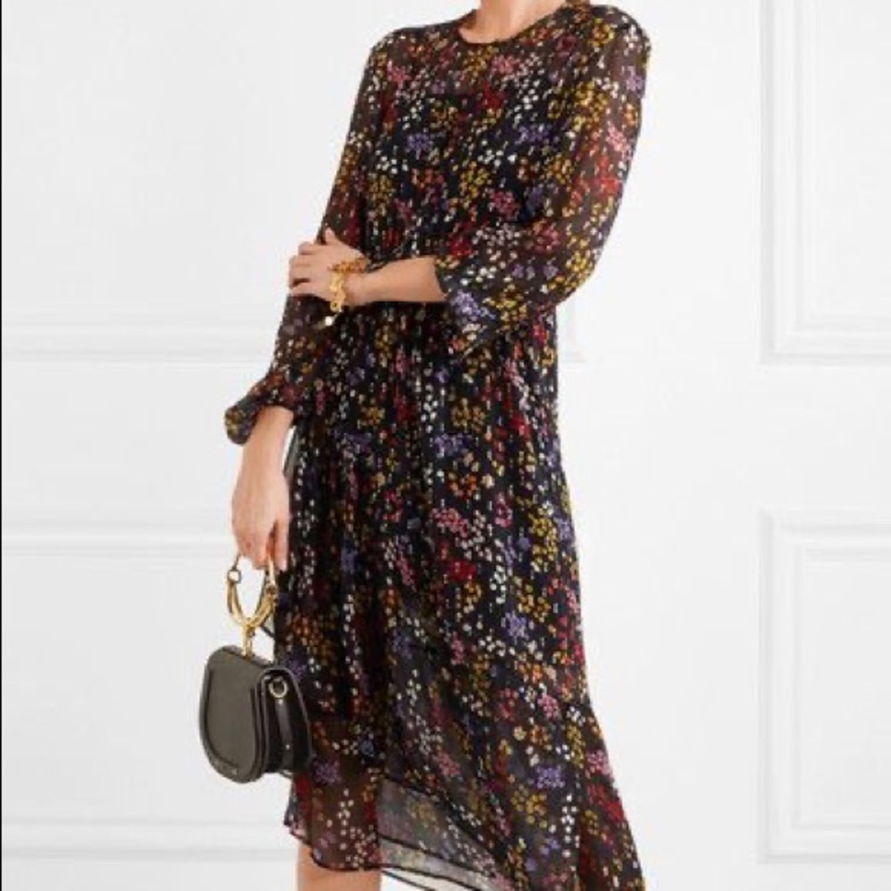 MUST HAVE See by Chloe Dress